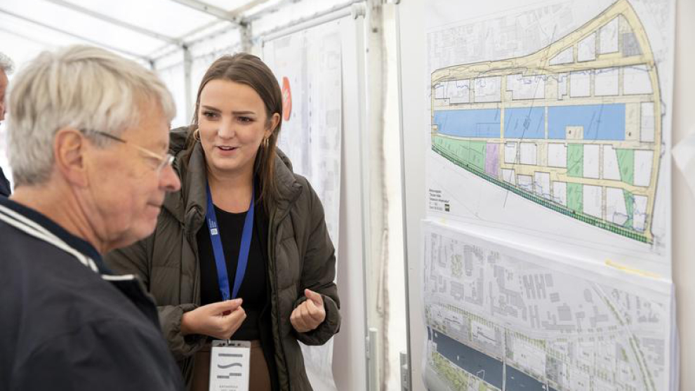 Katharina Vollmer im Austausch zum Teilplan Infrastruktur am Hafentag